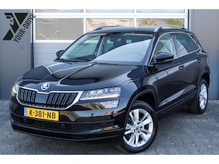 Skoda Karoq 1.5 TSI DSG Business Edition Plus | Trekhaak & Virtual Cockpit | Nette en zeer complete Karoq (Dealer onderhouden)