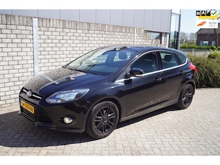 Ford Focus 1.0 EcoBoost Edition Plus 5 Deurs Navi Clima Cruise Inparkeer Systeem 2x PDC Voorruitverw SfeerverlichtingLMV Trekhaak