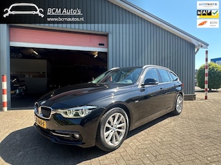 BMW 3-serie Touring 318i Centennial Executive |LED Koplampen|PDC|Sport Line|Trekhaak|Automaat|NAP|Navi|Cruise Control|