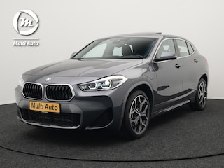 BMW X2 xDrive25e M sport X Plug in Hybrid | PHEV | Panodak | Adaptive Cruise | Head-up Display | Harman/Kardon | Sportstoelen Memory | Stoel & Stuurwiel verwarming | LED | 19'' L.M. |