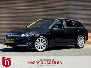 Opel Insignia Sports Tourer 1.6 T Business+ Navi / Leer / Cruise / Trekhaak / Xenon