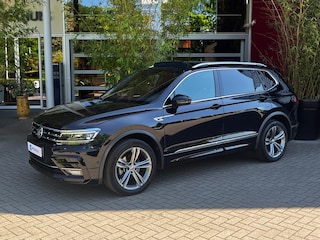 Volkswagen Tiguan 1.5 TSI Highline Business R 7p. 7-pers. | Pano | Adapt. Cruise | R-Line | LED | Stoel+ stuurverw. | 19''