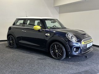 Mini Mini Yours 33 kWh | Elektrisch schuif/kantel panoramadak | Harman & Kardon | Verwarmde voorstoelen