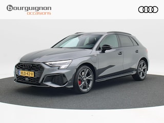 Audi A3 Sportback 45 TFSi e 245 Pk S-Line Competition | Full LED | 18 Inch | Zwart Optiek | Trekhaak | Adaptive Cruise | Stoelverwarming | Privacy Glass | Carplay | 9.054 Km!!