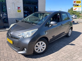 Toyota Verso-S 1.3 VVT-i Aspiration-camera-airco