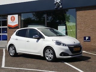 Peugeot 208 1.2 Puretech 82pk Signature Navigatie | Cruise control | AIRCO | Parkeersensoren achter | Bluetooth bellen & muziekstreaming