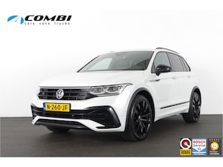 Volkswagen Tiguan 1.5 TSI R-Line > IQ.Light/trekhaak/20 inch Suzuka/Black Style Design-pakket...