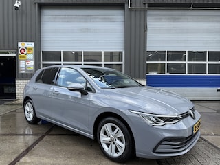 Volkswagen Golf 1.0 TSI Life