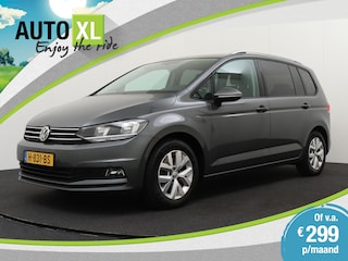 Volkswagen Touran 1.5 TSI Comfortline 7P Trekhaak Camera Massage Carplay