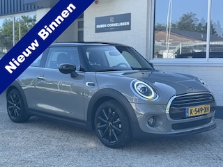 Mini Cooper 1.5 Chili | XENON | CARPLAY | NAVI | KEYLESS | 1e EIGENAAR | NL AUTO