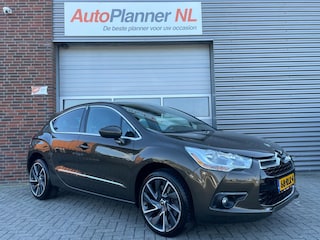 Citroën DS4 1.6 Turbo Sport Chic! 200PK! Leder! Massage! Navi!