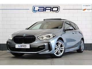 BMW 118i M sport Automaat | Pano Camera Sfeer Fabrieksgarantie LED CarPlay Cruise HIFI