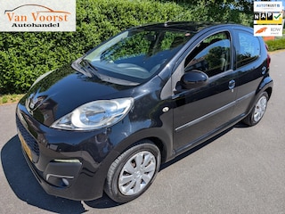 Peugeot 107 1.0 Active airco 5 deurs zwart apk
