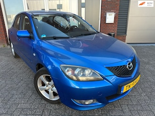 Mazda 3 Sport 2.0 Executive / 5DRS / Clima / LM