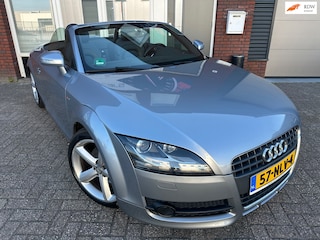 Audi TT Roadster 2.0 TFSI Pro Line S / Leder / Navi / PDC / LED / Cruise
