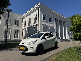 Ford Ka 1.2 AIRCO, 4500 KM P/JR ! EXTREEM MOOI !!