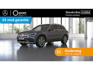 Mercedes-Benz GLC 200 Business Solution AMG | Panoramadak | Achteruitrijcamera | Stoelverwarming |