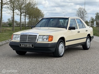 Mercedes-Benz 200-serie 200-500 230 E