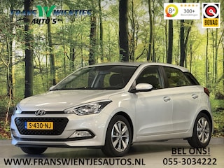 Hyundai i20 1.4 Business Edition | Automaat! | Camera | Trekhaak | Navigatie | Parkeersensoren | DAB+ | Cruise Control | 16" Lichtmetaal | Lane Assist | Isofix | Airconditioning |