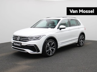 Volkswagen Tiguan 1.4 TSI eHybrid R-Line Business+ 245 PK | Automaat | R-Line | Trekhaak | Panoramadak | Stoelverwarming | Stuurwielverwarming | 360 Camera | Navigatie Discover PRO (Groot Scherm) | Keyless |