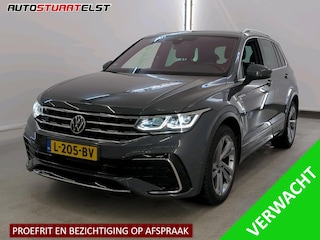 Volkswagen Tiguan 1.5 TSI R-Line Business+ Elek klap Trekhaak | Virtueel | IQ Light | Camera | Ad Cruise |Carplay|NL-Auto|PDC|BTW|Volledig Onderh.