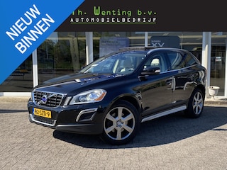 Volvo XC60 2.0 T5 Summum | 241PK | Panoramadak | Premium Audiosysteem | Stoelverwarming | Stoelgeheugen | Navigatie | Achteruitrijcamera | Trekhaak |