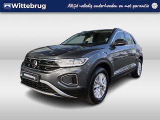 Volkswagen T-Roc 1.0 TSI 110pk Life / Metallic/ Digitale Cockpit Cockpit / Stoelverwarming / Clima/ App-connect / Park Assist/ 16 lmv