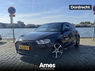 Audi A1 Sportback 30 TFSI Advanced edition | Privacy glas | Sportstoelen | 3-spaaks sport afgevlakt