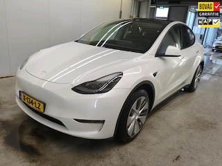 Tesla Model Y Long Range AWD 75 kWh TREKHAAK/LEER/PANO