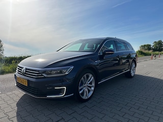 Volkswagen Passat Variant 1.4 TSI GTE Highline Panorama dak, Camera, Half leder, Ergo Active, Virtual Cockpit, Carplay