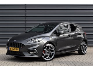 Ford Fiesta 1.5 ST-3 200pk | Recaro Seats | Camera | B&O Audio | Stuur + Stoelverwarming | CarPlay | Orig. NL |