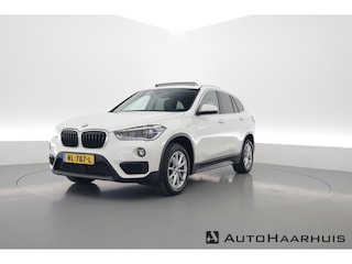 BMW X1 sDrive20i Centennial High Executive | Pano | HUD | Afn. Trekhaak | Camera | Adapt. Cruise | Navi
