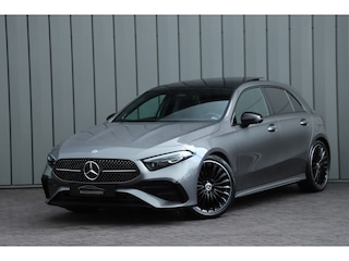 Mercedes-Benz A-klasse 180 AMG Aut7 | Head-up | Keyles-go | Burmester | Pano | Sfeerverlichting | Multi-beam | 2023.