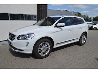 Volvo XC60 2.0 T5 FWD Summum, Panoramadak , Leder, Navigatie