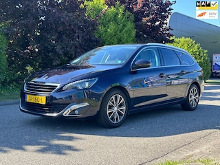 Peugeot 308 SW 1.2 PureTech Blue Lease Premium Achteruit camera*Stoelverwarming*Navigatie*Cruise*NAP*Trekhaak*Airco*LM velgen*APK*