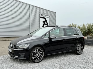 Volkswagen Golf Sportsvan 1.4 TSI Highline DSG Pano|Camera|Xenon|Leer Zwart