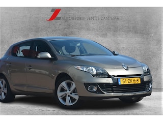 Renault Mégane 1.5 dCi Collection Nederlandse auto 95323 NAP UNIEK laatste beurt gehad bij 90000 riem vv bij 59000km met oa navigatie trekhaak key less pdc cv LED AUTOMAAT