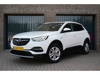 Opel Grandland X 1.2 Turbo Automaat Business Executive | Camera | Trekhaak | Keyless | DAB | Carplay/Android Auto