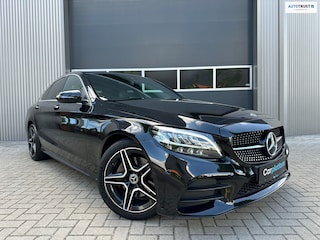 Mercedes-Benz C-klasse 180 AMG Premium | Camera | LED | Virtueel Cockpit | Getint Glas | CarPlay