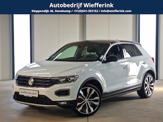 Volkswagen T-Roc 1.5 TSI Sport | Navi | Camera| 19" | Trekhaak |