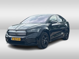 Skoda Enyaq Coupé iV 80 RS / Full option! / Trekhaak / Panoramadak / Camera / Head-up / 20'' / Keyless / Sfeerverlichting / Elektr. stoelen / Canton Audio / Stuurverwarming / Warmtepomp / DAB / ACC