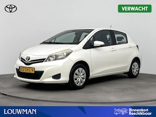 Toyota Yaris 1.0 VVT-i Aspiration | navigatie | Achteruitrijcamera | Bluetooth