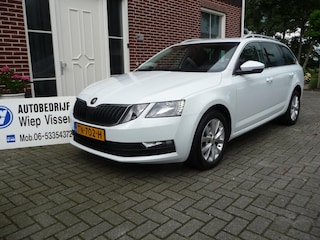 Skoda Octavia Combi 1.0 TSI Greentech Ambition Business Aut