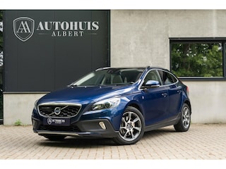 Volvo V40 2.0 D4 Ocean Race Pano H&K ACC BLIS