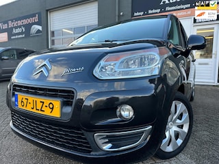 Citroën C3 Picasso 1.4 VTi Aura met airco en cruise controle en trekhaak en parkeersensoren