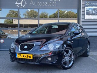 Seat Leon 1.2 TSI Reference Airco Bluetooth 18"Velgen all season