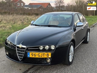 Alfa Romeo 159 Sportwagon 1.8 mpi Distinctive ECC Audio/CD Leder Electric pakket ABS LMV 16" Cruisecontrol Dealerond.APK 29/4/26