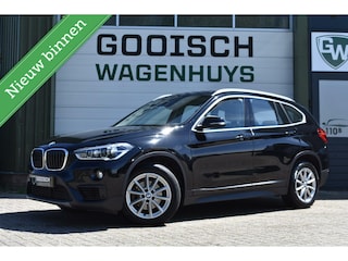 BMW X1 sDrive18i Centennial High Executive | Leder | HUD | LED |