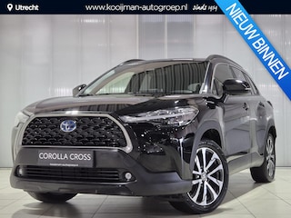 Toyota Corolla Cross 2.0 High Power Hybrid Style | Parkeersensoren voor & achter, Dodehoekdetectie, Elek. Achterklep, Smart key, Led, LMV, Privacy glass