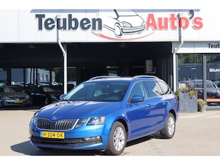 Skoda Octavia Combi 1.6 TDI Greentech Clever Edition Foto's volgen